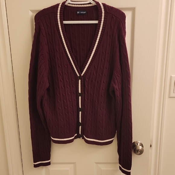 GAP Sweaters - GAP Burgundy Cable Knit Cardigan with Cream Accents NWOT